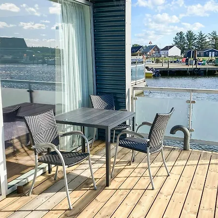 Holiday home Swanky In Hemmet With Sauna Falen